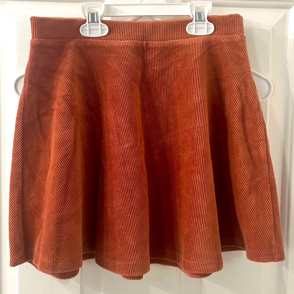 Forever 21 brown velvet skirt